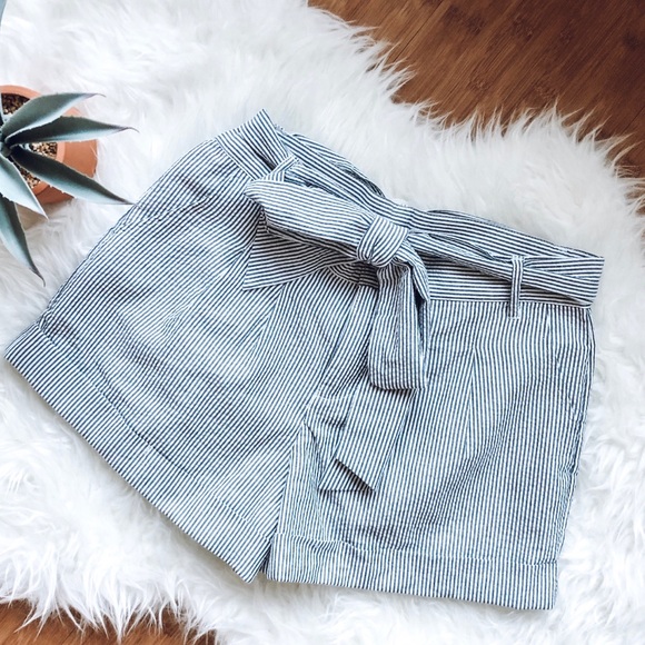 Lauren James Pants - NWT Lauren James Bow Shorts / Striped